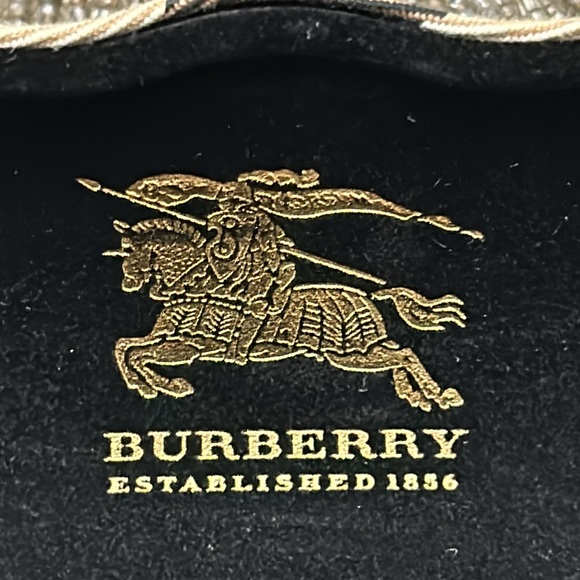 Burberry, Kate Spade, Bebe glasses cases - Picture 3 of 8